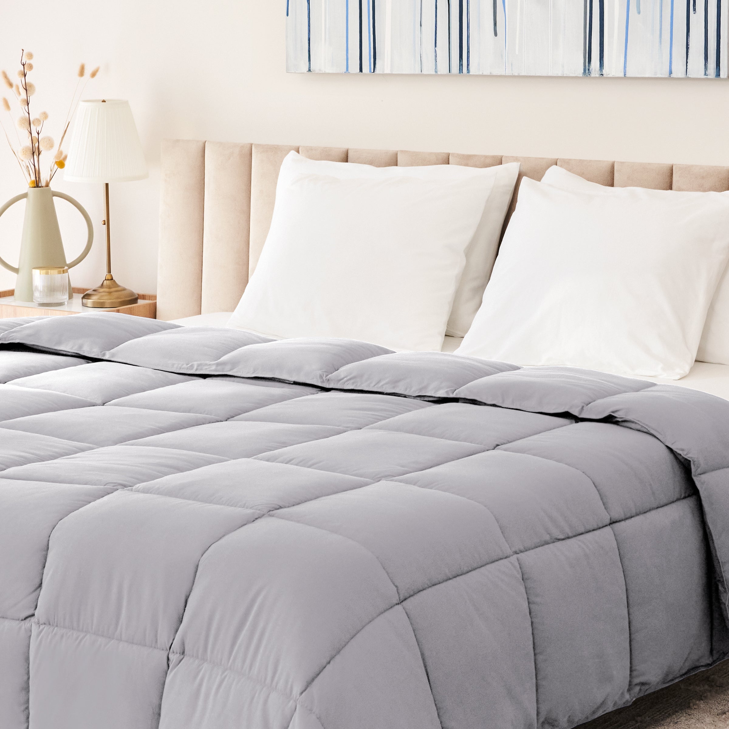 Lavish Comforts Luxury Down Alternative Comforter